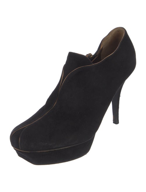 Yves Saint Laurent Rive Gauche Suede Pumps