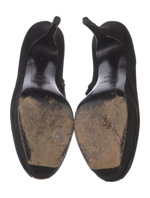 Yves Saint Laurent Rive Gauche Suede Pumps