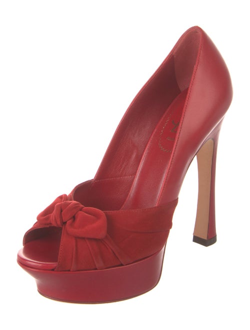 Yves Saint Laurent Rive Gauche Leather Bow Accents Pumps