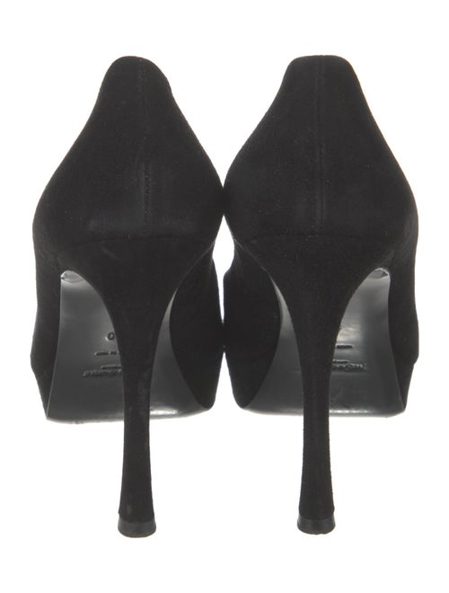 Yves Saint Laurent Rive Gauche Suede Pumps
