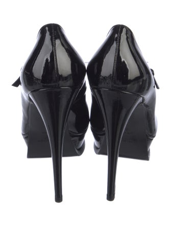 Yves Saint Laurent Rive Gauche Patent Leather T-Strap Pumps