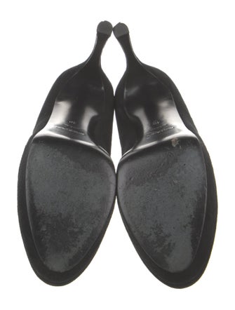 Yves Saint Laurent Rive Gauche Suede Pumps