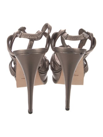 Yves Saint Laurent Rive Gauche Leather T-Strap Sandals