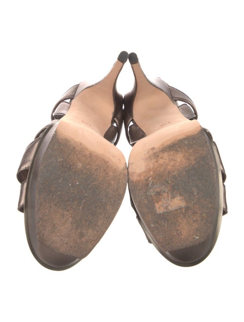 Yves Saint Laurent Rive Gauche Leather T-Strap Sandals