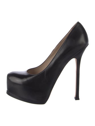 Yves Saint Laurent Rive Gauche Leather Pumps