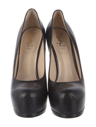 Yves Saint Laurent Rive Gauche Leather Pumps
