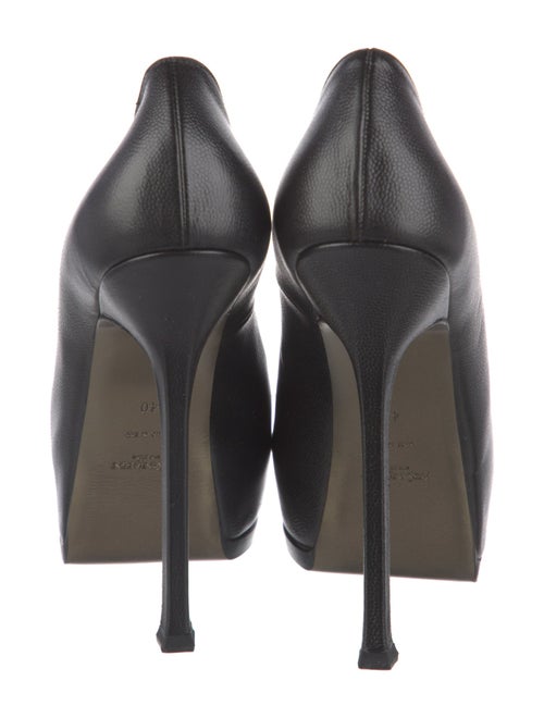 Yves Saint Laurent Rive Gauche Leather Pumps