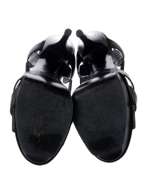 Yves Saint Laurent Rive Gauche Leather T-Strap Sandals