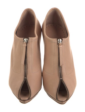 Yves Saint Laurent Rive Gauche Leather Boots