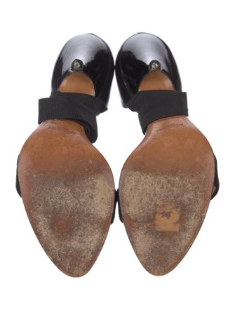 Yves Saint Laurent Rive Gauche Leather D'Orsay Pumps