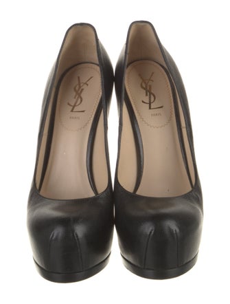 Yves Saint Laurent Rive Gauche Leather Pumps
