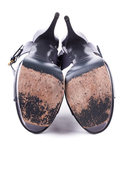 Yves Saint Laurent Sandals