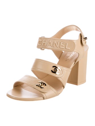 Yves Saint Laurent Muse Two Satchel