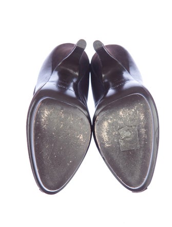 Yves Saint Laurent Booties