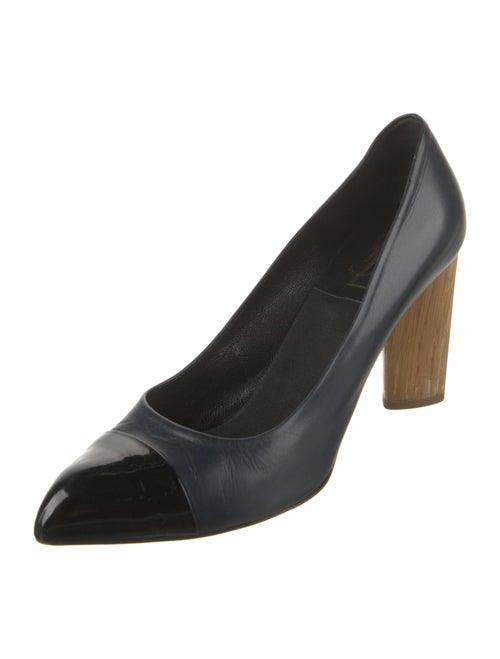 Yves Saint Laurent Leather Pumps