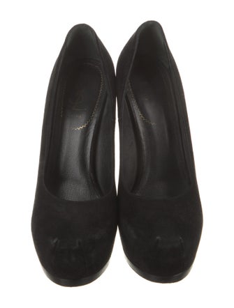 Yves Saint Laurent Suede Pumps