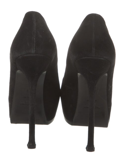 Yves Saint Laurent Suede Pumps