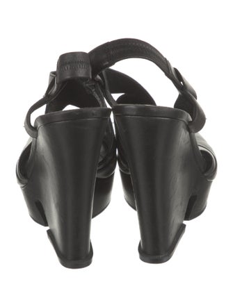 Yves Saint Laurent Leather Slingback Sandals