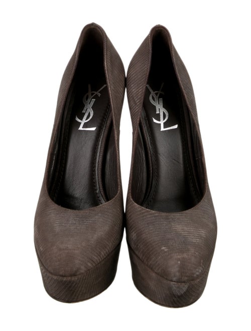 Yves Saint Laurent Suede Pumps