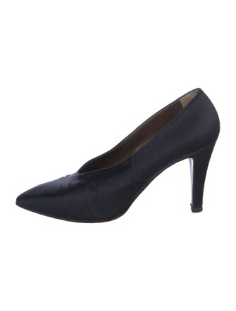 Yves Saint Laurent Satin Pumps