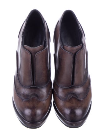 Yves Saint Laurent Leather Boots