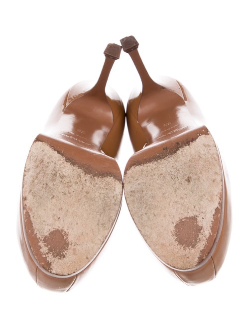 Yves Saint Laurent Patent Leather Pumps