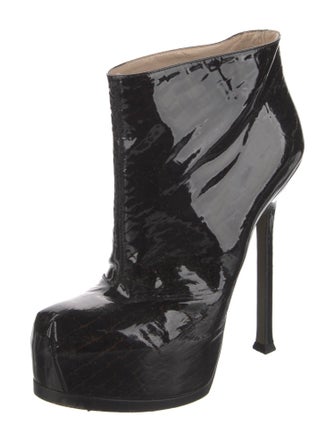 Yves Saint Laurent Patent Leather Boots