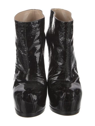 Yves Saint Laurent Patent Leather Boots