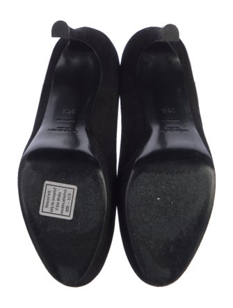 Yves Saint Laurent Rive Gauche Suede Pumps