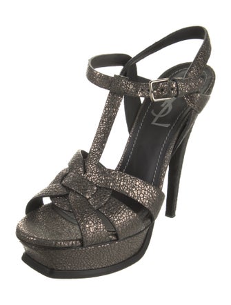 Yves Saint Laurent size 35.5 Leather T-Strap Sandals