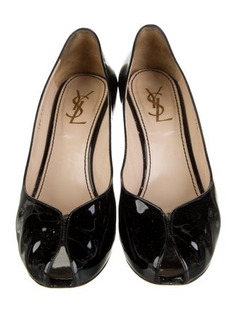 Yves Saint Laurent Rive Gauche Patent Leather Pumps
