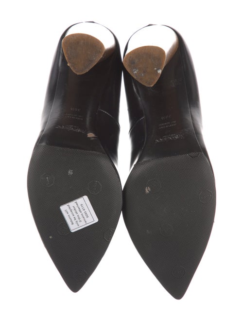 Yves Saint Laurent Rive Gauche Leather Pumps
