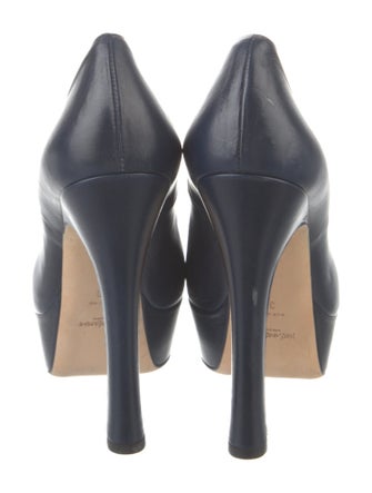 Yves Saint Laurent Leather Slingback Sandals