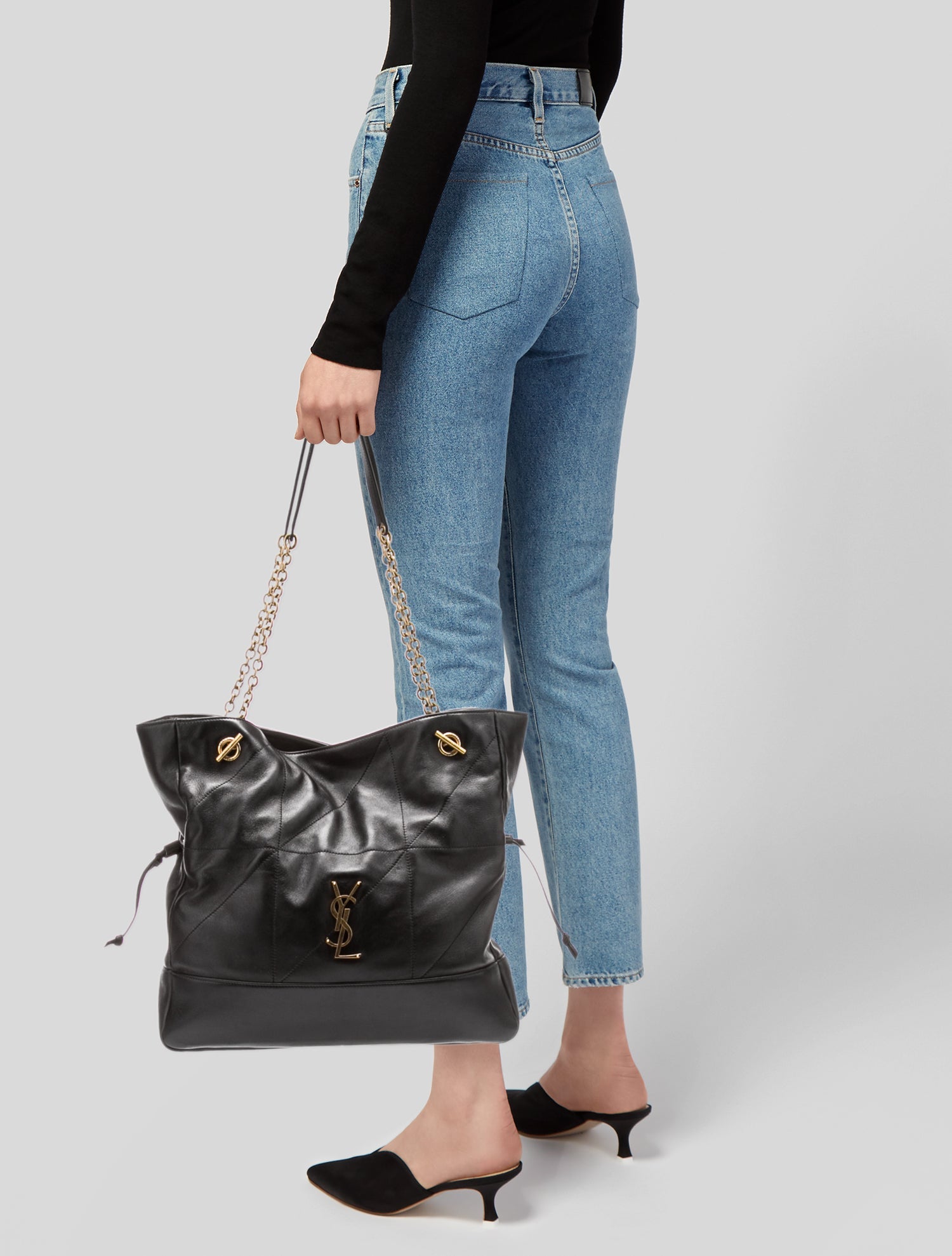 Saint Laurent Leather Tote Medium 2024