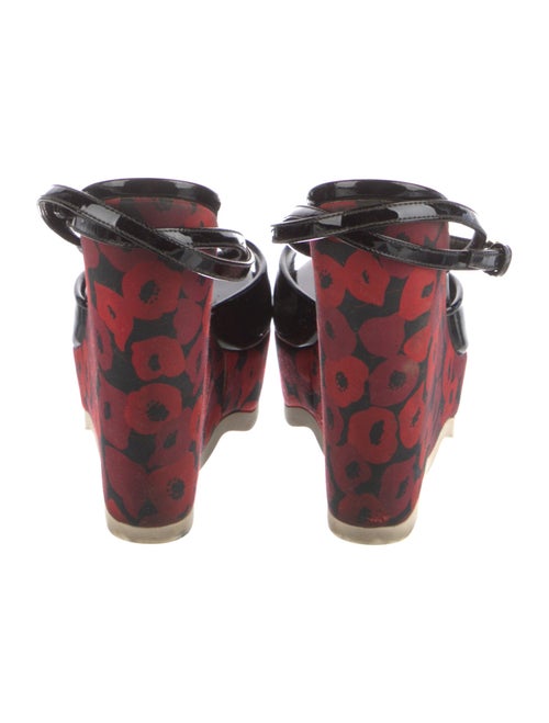 Yves Saint Laurent Patent Leather Sandals