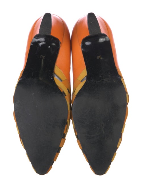 Yves Saint Laurent Leather Printed Pumps