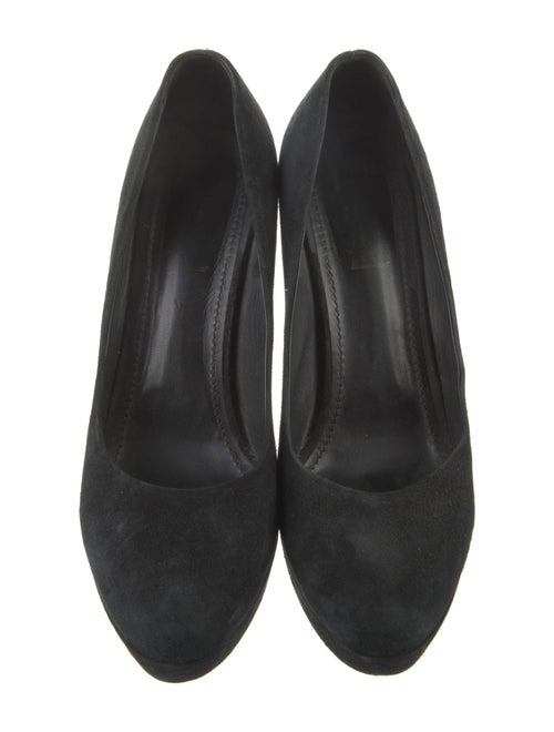 Yves Saint Laurent Suede Pumps
