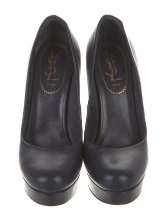 Yves Saint Laurent Rive Gauche Leather Pumps