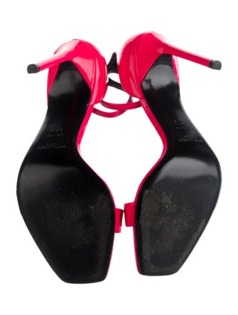 Yves Saint Laurent Patent Leather Sandals