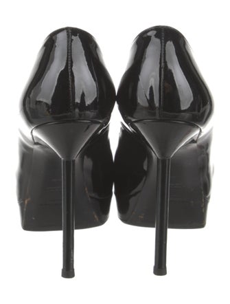 Yves Saint Laurent Patent Leather Pumps