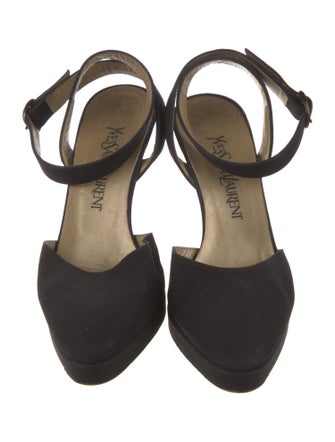 Yves Saint Laurent D'Orsay Pumps