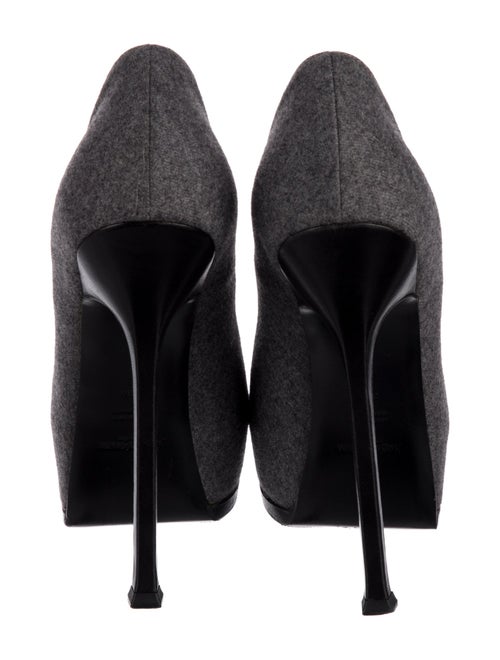 Yves Saint Laurent Rive Gauche Wool Pumps
