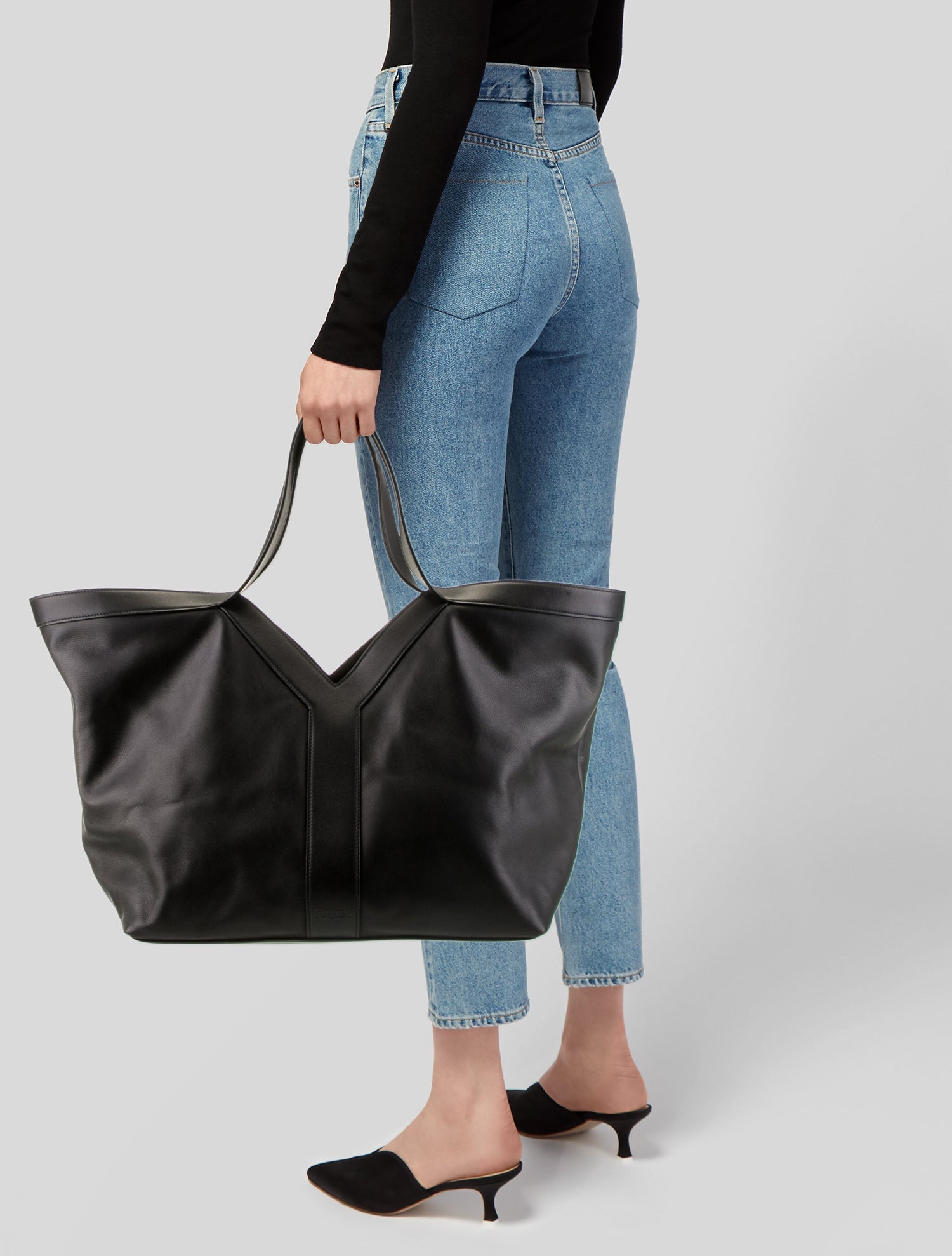 Saint Laurent Leather Y Tote 2024