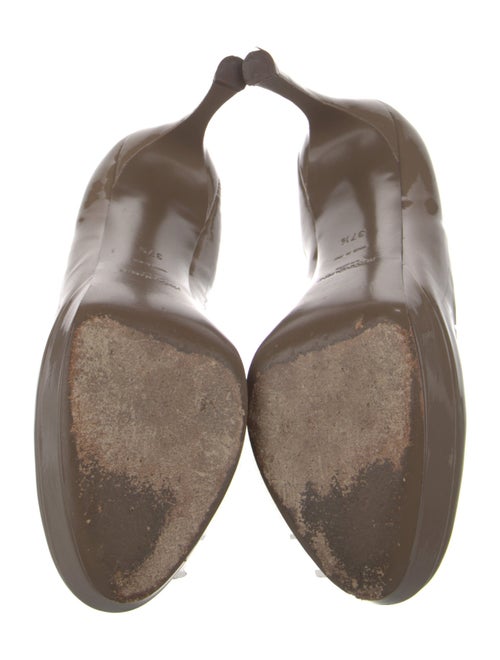 Yves Saint Laurent Patent Leather Pumps