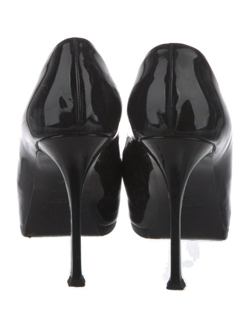 Yves Saint Laurent Patent Leather Pumps