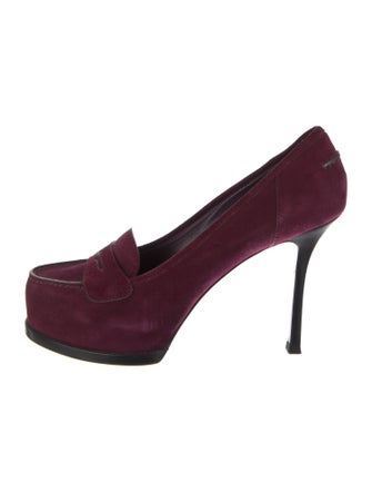 Yves Saint Laurent Suede Pumps