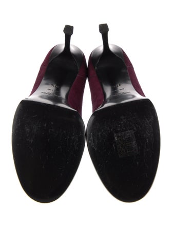 Yves Saint Laurent Suede Pumps