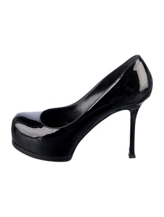 Yves Saint Laurent Patent Leather Pumps