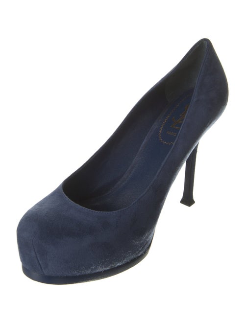 Yves Saint Laurent Suede Pumps