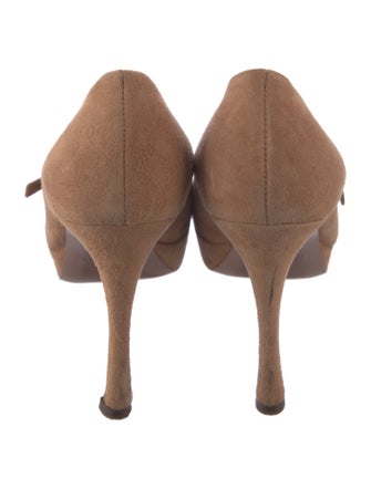 Yves Saint Laurent Rive Gauche Suede Pumps